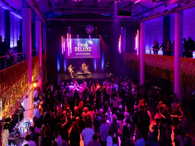 „Adi And The Soul Addicts“  live auf der Bühne der Empore Buchholz sorgten für Stimmung | Foto: Gilbert Studios