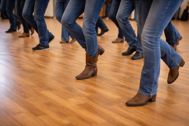 Schritt für Schritt im Takt: Der TSV Stelle bietet dazu einen neuen Workshop für Einsteiger an. | Foto: KI-generiert