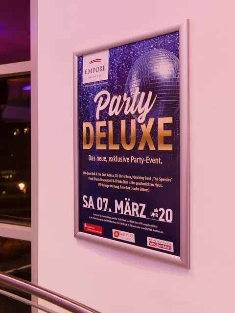 „Party Deluxe“  - das neue Party-Motto der Empore Buchholz | Foto: Gilbert Studios