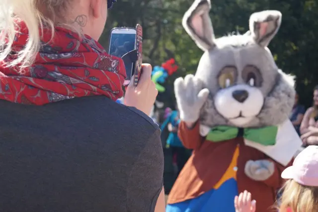Am Ostermontag können Kindern den Osterhasen auf Schloss Agathenburg treffen | Foto: Anne Rosenfeld