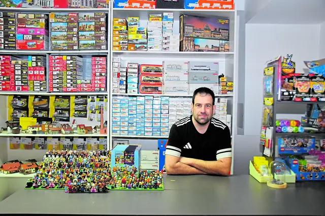 Kai Werner freut sich über den großen Kundenzuspruch seines Geschäfts | Foto: Axel-Holger Haase