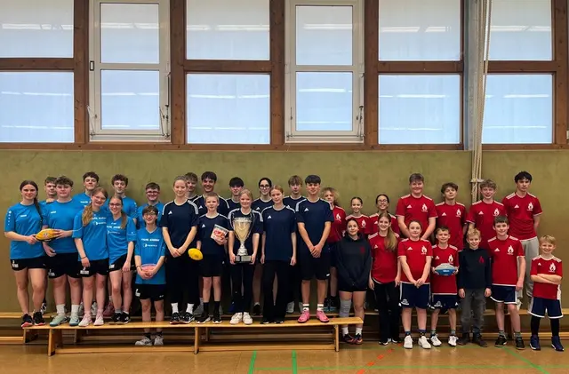 Sieger des Brennballturniers: Jugendwehren Fliegenberg, Rottorf und Laßrönne | Foto: FF Laßrönne 