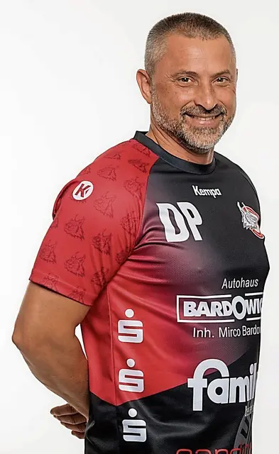 Trainer Dubravko Prelcec lobt den Einsatz von Franziska Fischer | Foto: Gleis 11 / Jens Schierenbeck