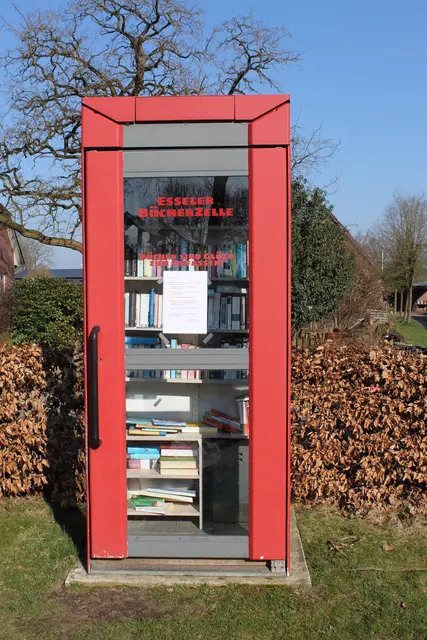 Zum MeGa-Konzept gehört auch eine Büchertauschzelle | Foto: sb