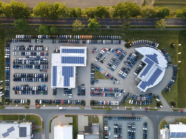 Große Auswahl auf großem Areal – das Autohaus Meyer von oben FOTO: Autohaus Meyer GmbH