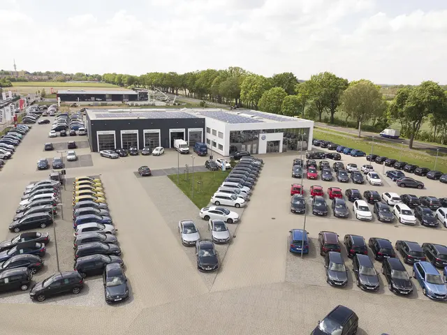 Gut erreichbar: Das Autohaus Meyer liegt verkehrsgünstig an der B 75 FOTO: Autohaus Meyer GmbH