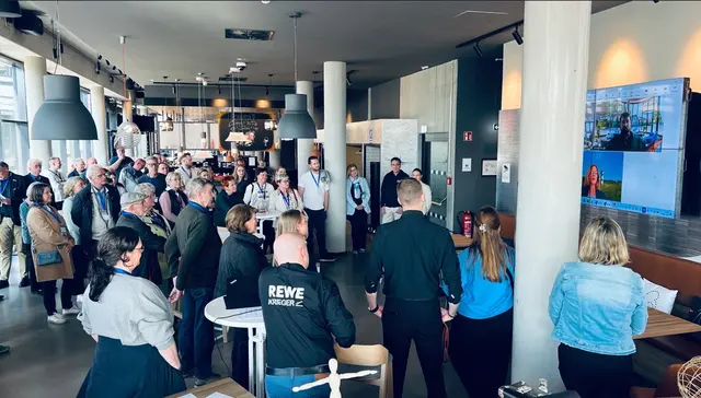  Mehr als 50 touristische Akteure aus der Urlaubsregion Altes Land am Elbstrom trafen sich im Moxy Hotel-Hamburg Finkenwerder zur Netzwerkveranstaltung Tourismus Lounge | Foto:  Tourismusverband Landkreis Stade/Elbe e. V.