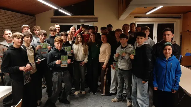 Glückliche Absolventen des Fischerlehrgangs | Foto: FSV Hoopte-Winsen