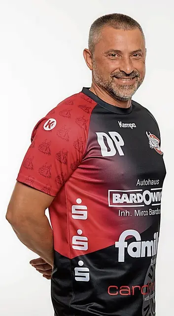 Cheftrainer Dubravko Prelcec sieht ihren Abgang mit einem weinenden Auge | Foto: Gleis 11 / Jens Schierenbeck