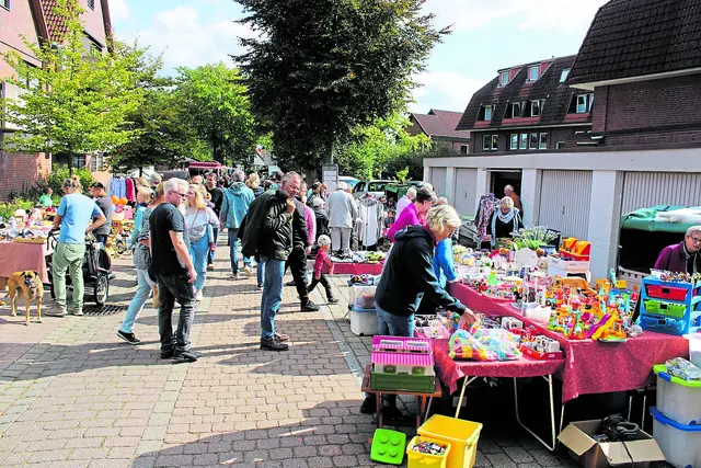 Der Flohmarkt ist eines von vielen Highlights beim Kirch- und Markttag, für die man sich jetzt schon anmelden kann | Foto: ce