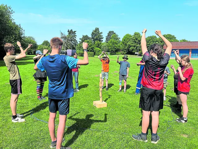 Wichtig sind die Übungen zum Teambuilding. Diese werden regelmäßig durchgeführt | Foto: FF Buchholz