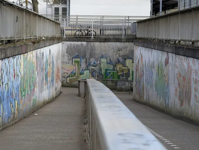 Die Stadt wird auch ohne Förderung bereits tätig: Der Fußgänger/Fahrrad-Tunnel am Bahnhof wird demnächst durch Schulprojekte neu gestaltet.
