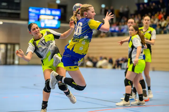 Leni Stolle im Wurf | Foto: Jürgen Wittholt