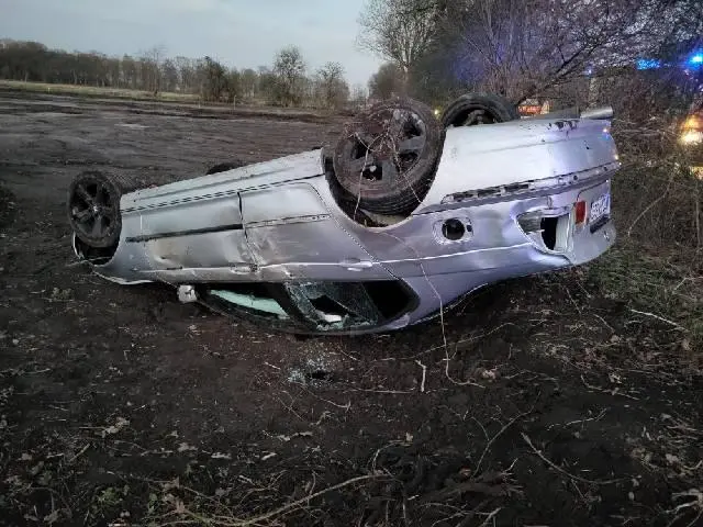 Der BMW auf dem Dach | Foto: Polizei