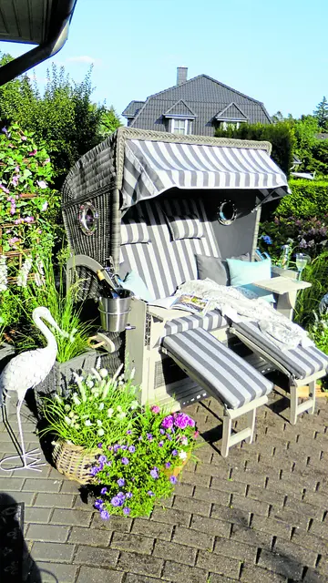 So wünscht man sich sein entspannendes Plätzchen im Garten | Foto: BelGarden