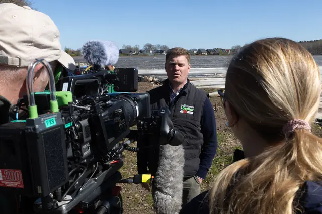 Großes Medieninteresse: Felix Löscher stand vor der Kamera Rede und Antwort. | Foto: ks