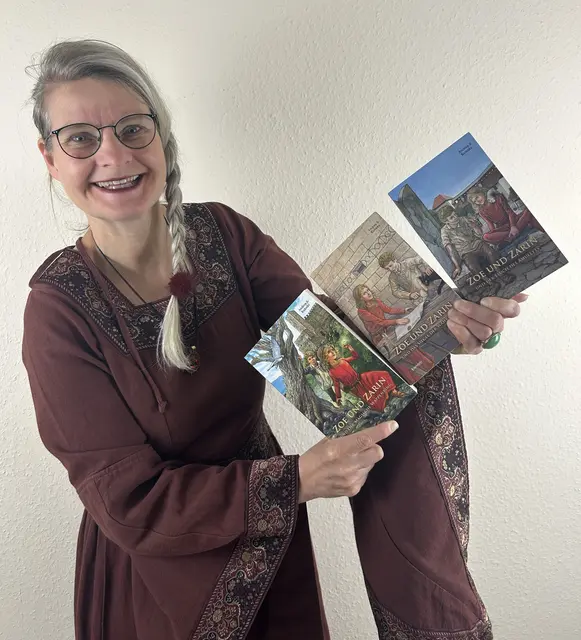 Die Autorin Andrea S. Kuhnke stellt ihre Buchreihe vor | Foto: Siegfried Günther