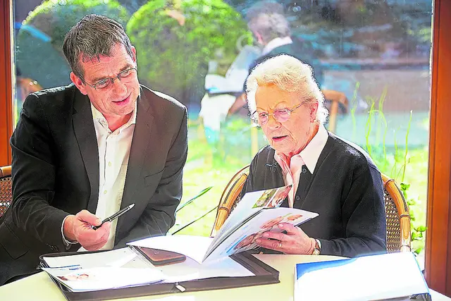 Viele Kunden von Olaf Hübner sind nach der Beratung überrascht, welche Vorteile der Immobilienexperte aufführen kann  | Foto: O. Hübner