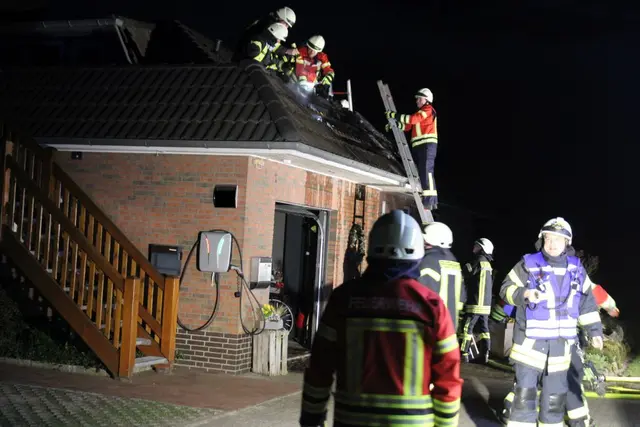 Die Feuerwehr konnte den Brand löschen | Foto: Jürgen Bockelmann