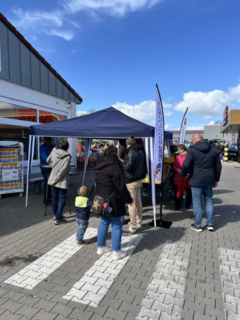 Intensive Informationsgespräche | Foto: Daniel Beneke