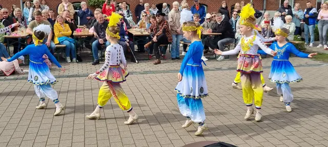 Blütentanz der Ballerina vom TVG Drochtersen  | Foto: ig