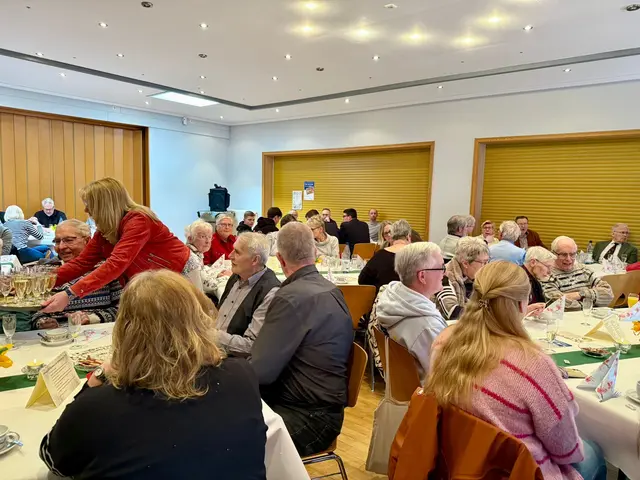 Die geehrten Ehrenamtlichen und die Gäste genossen die gesellige Veranstaltung | Foto: Gemeinde Stelle