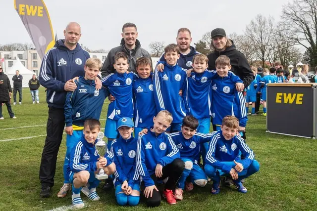 Das Team des VfL Maschen ist als Turnierdritter für das Finale in Bremen qualifiziert | Foto: Verena Hornung