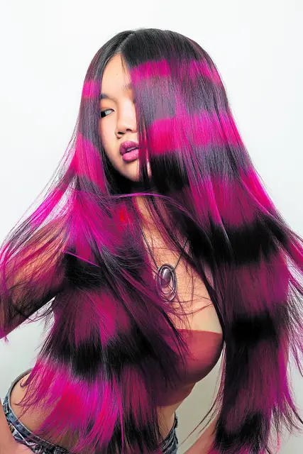 Das “Hair as Art”-Design-Projekt mit dem Modell Jess Baughman

 | Foto: Victoria Sirakova