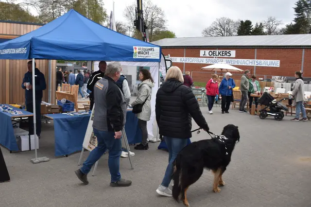 Sicherheitstipps gab's bei der Verkehrswacht und der Polizei | Foto: Axel-Holger Haase