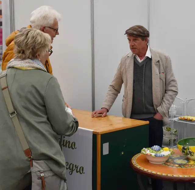 Italienische Keramik war bei den Besuchern sehr beliebt | Foto: Axel-Holger Haase