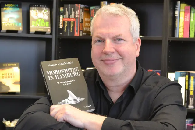 Markus Kleinknecht präsentiert sein neues Buch | Foto: Autor