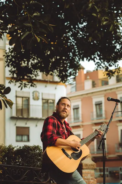 Musiker Mense ist einer von vielen musikalischen Gästen des Festivals | Foto: Mense