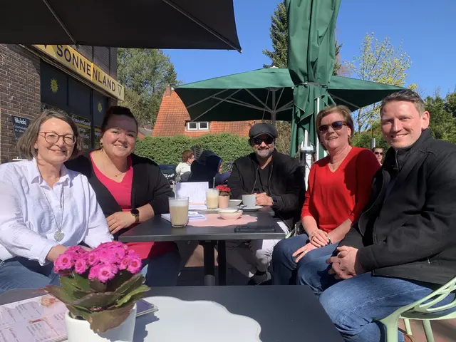 Waren schnell von der Idee begeistert und freuen sich auf zahlreiche Schaulustige: Das Planungsteam Carola von der Lieth (v. li.), Annika Sommer, Aydin Yakin, Angelika Schiro und Christoph Kröger. Es fehlt Volker Knubbe. | Foto: Carola von der Lieth