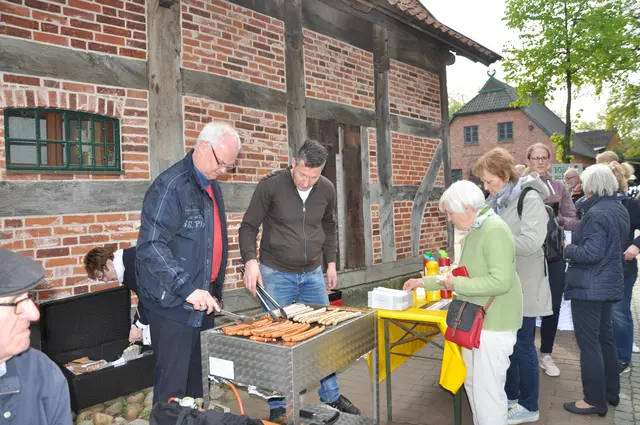 Für Essen und Getränke ist ebenfalls gesorgt | Foto: Alexander Schaal