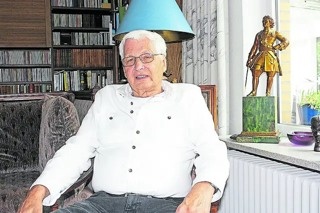 Kurt Hölzer war ein beliebter Politiker in Buchholz  | Foto: os