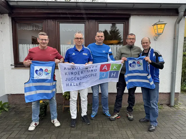 Ein aktuelles Foto des Teams 2026 (v. li.): Sven Voigtländer, Mario Kerzel, Hendrik Hahn, Veit Keller und Andre Henze | Foto: Saalkreisdinos