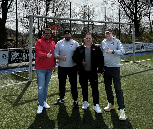Alexander Krause (v.l.), Timo Hemmer, Adrian Timmermann und Bernd Kackmann | Foto: JFV Buxtehude 2018 e.V. 