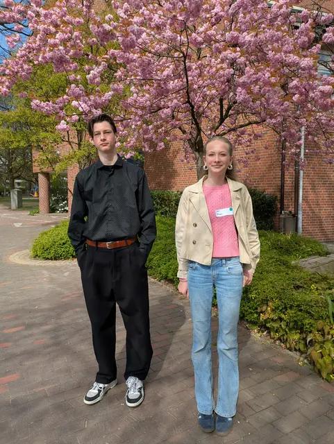 Marlon und Leni aus der Presseabteilung | Foto: Stadt Buchholz in der Nordheide