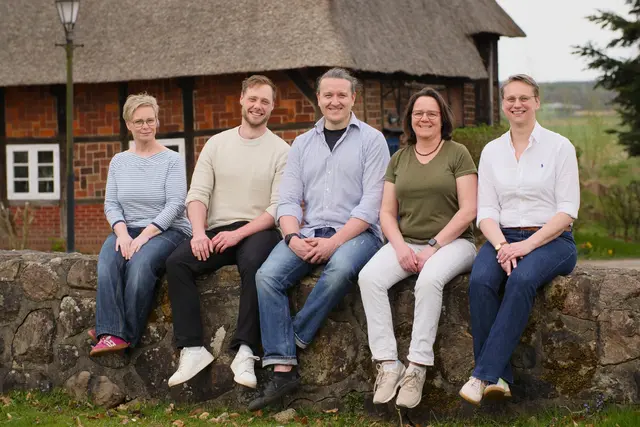 Die Kandidaten der Grünen Liste Salzhausen für den Gemeinderat (v. re.): Bianca Tacke, Dr. Sonja Lange, Fabian Langer, Lasse de Vries und Yvonne Müller | Foto: Alexander Meyer-Cieslewicz