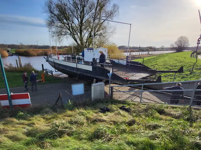Die Prüfung und Arbeiten erfolgten direkt vor Ort | Foto: Burkhard Ziemens