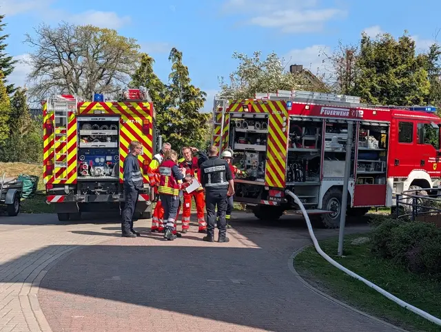 Bei der Großübung wurde der Alarm "Feuer - Menschenleben in Gefahr" ausgelöst | Foto: Pressestelle Feuerwehr Samtgemeinde Hanstedt