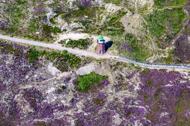 Bekannte Landschaften wirken durch Elsens Linse neu – mal grafisch, mal beruhigend | Foto: Martin Elsen