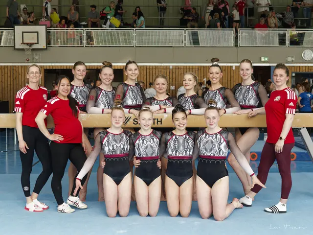 Gelungener Saisonstart (hintere Reihe von links) : Lisa Unger, Maria Heitmann, Sarah Kleinknecht, Finja Säfken, Virgenie ten Voorde, Daria Hofmann, Emma Schruhl und (vorne von links):  Meike Scholz, Tracie Ang, "Vlada" Ozinkovska, Vienna Lüdders, Ellen Linh Tran, Juliane Grunwald und Katharina Kort | Foto: Lu Tran