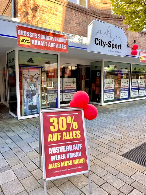 City-Sport in Winsen wird umgebaut. Kunden profitieren und erhalten 30 Prozent Rabatt | Foto: Gunnar Pries
