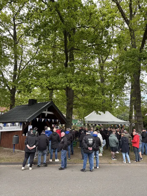 Auch der Club 18-100 war beim Frühschoppen mit dabei | Foto: Balzer/Heinatverein