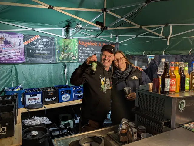 Bier aus der Region bot die kleine Brauerei „De Lütte“ aus Evendorf an | Foto: Jan Filter