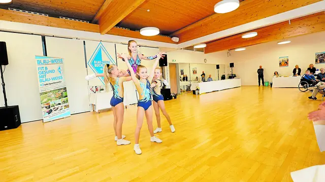 Aerobic-Turnen (Trainerin: Maren Nölle) | Foto: AR Promedia