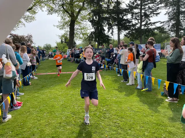 Das Ziel im 3000-Meter-Schulklassenlauf erreicht: Johannes Thies Lüngen vom Gymnasium Salzhausen (Klasse 5d) | Foto: MTV