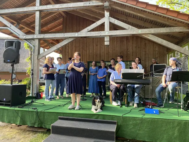 Der Rock- und Pop-Chor Our Sound sorgte für den musikalischen Rahmen des Tages | Foto: Schlichtmann
