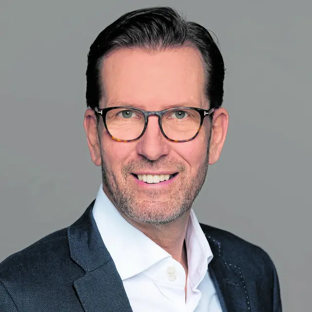 Bürgermeister-Kandidat Bernhard Unger wird von den "Freien Bürgern Buchholz" unterstützt | Foto: Jens Schierenbeck Gleis 11